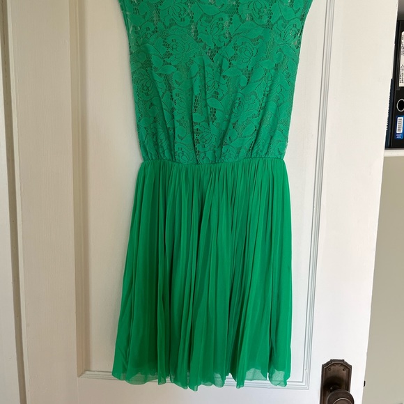ASOS green lace and tulle party dress - Picture 6 of 6